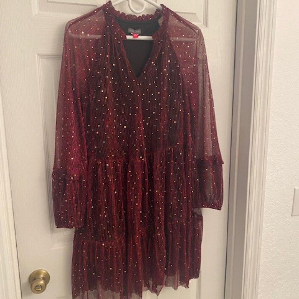 Vince Camuto  NWOT Burgundy Sparkly Cocktail and Party Dress Size M
